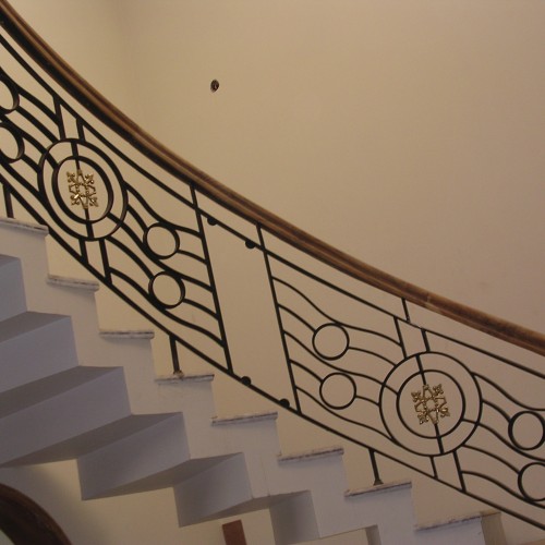 Staircase railings